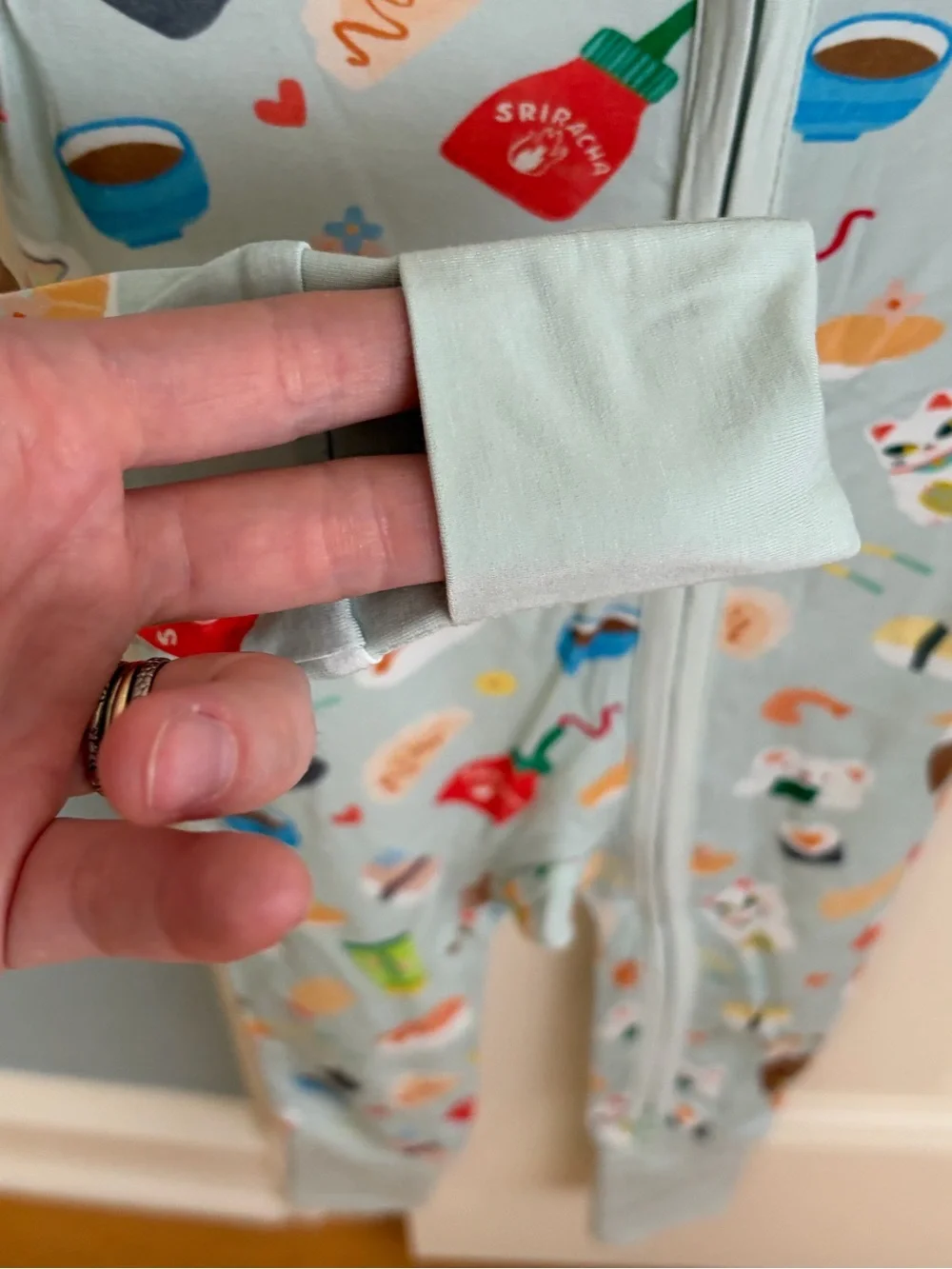NWT Angel Dear Bamboo Sushi Print Zip One-Piece Convertible Foot Pajama 6-12M
